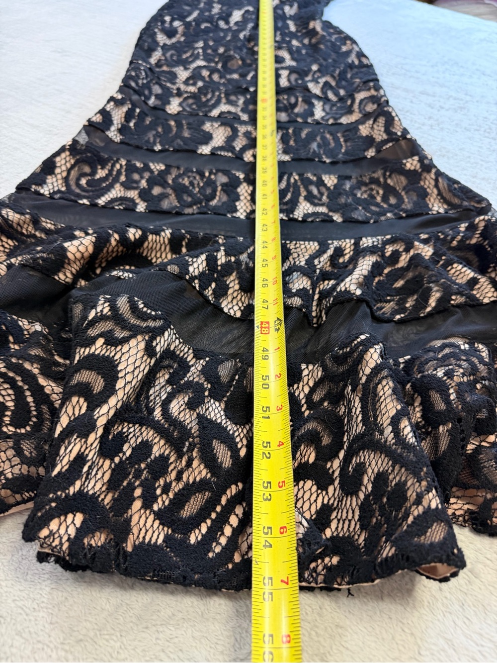 Betsy & Adam Black Lace Mermaid Gown Size 4 Formal Evening Dress - Picture 12 of 13